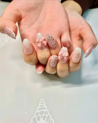 ネイル 新宿ネイルサロン ジェミディローサ所属・新宿ネイルサロン ジェミディローサのネイルデザイン