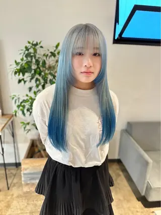 ロング カラー ✨艶ブリーチカラー ✨四ノ宮裕己のヘアスタイル