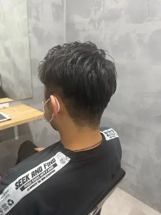 メンズ ayano /レイヤー/艶カラーのヘアスタイル