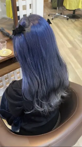 ロング 🎀ハイトーン/ 艶カラー/夕月🎀のヘアスタイル