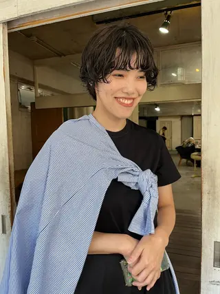 ショート パーマ ハイトーン/顔まわり レイヤー/YUKAのヘアスタイル