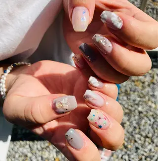 ネイル Belle　ネイル＆ ホワイトニングサロンのネイルデザイン