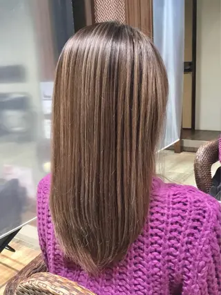 セミロング カラー KIZU 髪質改善 オカルト怪談のヘアスタイル