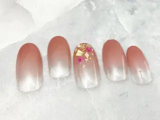 マツエク・マツパ リセ有楽町店 ネイリストのネイルデザイン