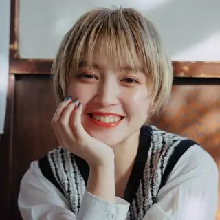 ショート カラー ハイトーン/ボブ/ ハイライト🌱ᩚ涼介のヘアスタイル