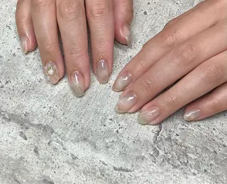 ネイル 横尾 麻里のネイルデザイン