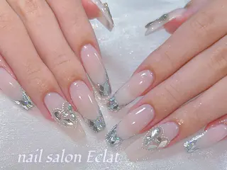 ネイル ネイルサロンエクラ 🫧Shizukaのネイルデザイン