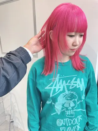 ミディアム カラー ill.所属・ill［イル］大須 ダブルカラー髪質改善のヘアスタイル