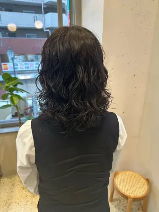 ミディアム パーマ ハマベ イクト FLORENのヘアスタイル