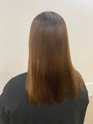 セミロング カラー たけだゆめ ダブルカラーのヘアスタイル