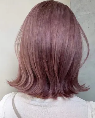 ミディアム カラー ひかり iconのヘアスタイル