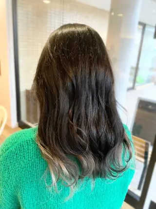 カラー 堀 望美のヘアスタイル