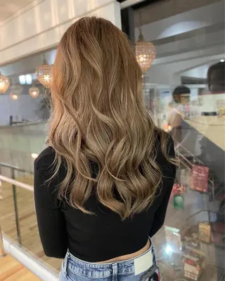 セミロング カラー Tao所属・藤川 大智のヘアスタイル