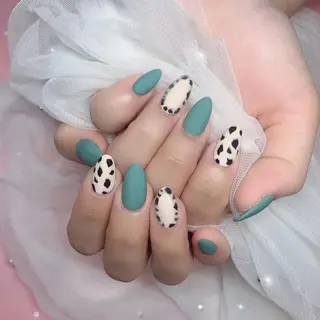 ネイル H1 ネイル サロンのネイルデザイン