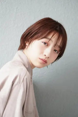 ショート レイヤーカットのプロ 大人ヘア宮森貴志のヘアスタイル