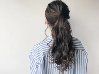 ロング ヘアアレンジ SALOWIN銀座VORT所属・小林 佳祐のヘアスタイル