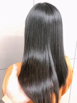 ミディアム カラー Silk-lei【銀座店】所属・銀座/美髪縮毛矯正 /髪質改善/山本翔華のヘアスタイル
