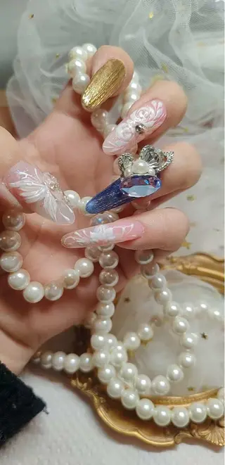 ネイル ベラッコ所属・ネイルサロン ベラッコのネイルデザイン