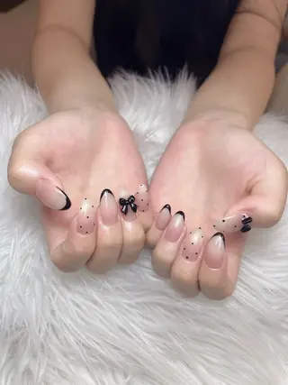 ネイル THAO NGUYENのネイルデザイン