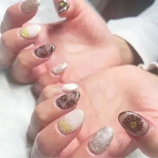 ネイル 加瀬 アンジェリーのネイルデザイン