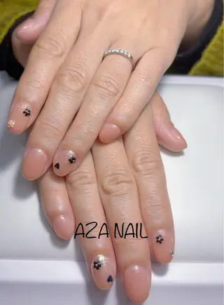 ネイル AZA NAILROOMのネイルデザイン