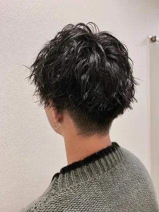 ミディアム パーマ メンズ HIROGINZA ヒロ銀座 青山所属・マツオ リュウホウ🐉のヘアスタイル