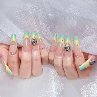 ネイル Diamond NAIL💝のネイルデザイン