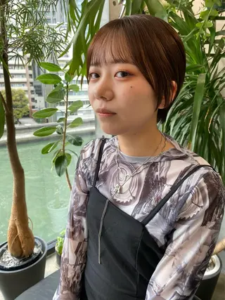 ミディアム カラー 似合わせカット レイヤーボブウルフのヘアスタイル