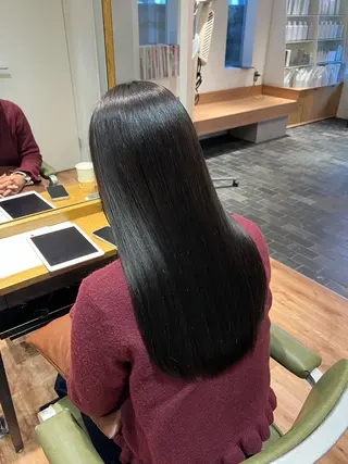 ロング ワタナベ モカ🦢ダブルカラーのヘアスタイル