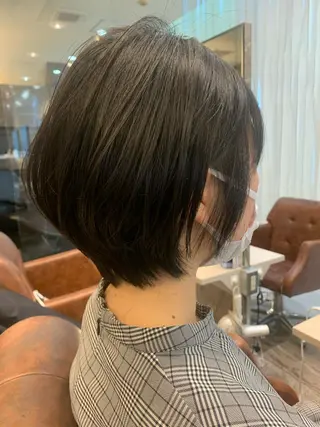 ショート LucksiMie ginza 明松のヘアスタイル