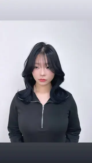 セミロング カラー ヘアアレンジ 酸性縮毛矯正🧴韓国 レイヤー/髪質改善のヘアスタイル