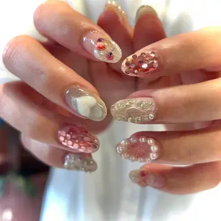 ネイル 深田 美雪のネイルデザイン