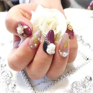 ネイル エステとネイル ローズコンフォートのネイルデザイン