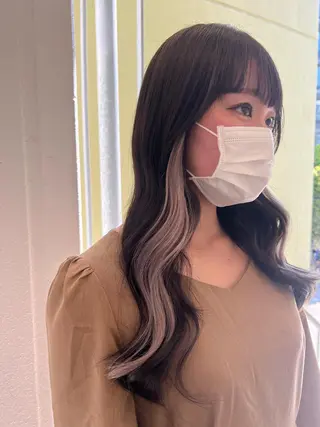 セミロング カラー ハイトーン&髪質改善 &韓国エクステ🤎のヘアスタイル