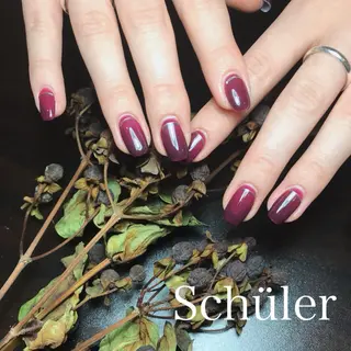 ネイル Schüler所属・野内 まきのネイルデザイン