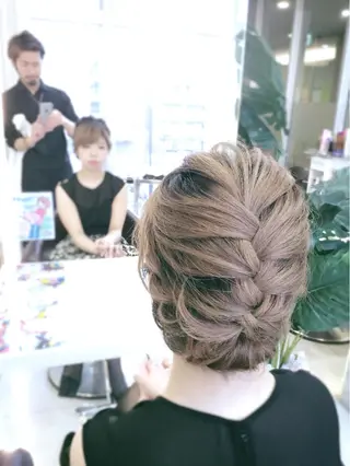 ミディアム ヘアアレンジ 松本 明日可のヘアスタイル