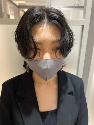 ミディアム カラー 暗髪カラー🫐パーマ おくだりんかのヘアスタイル