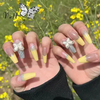 ネイル ﾈｲﾙｻﾛﾝ Vellのネイルデザイン