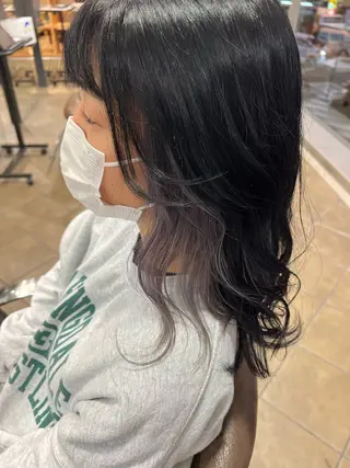 セミロング カラー Ripps長居所属・メテオ ／ヘアカラー 西川菜実のヘアスタイル