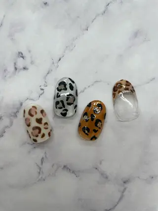 ネイル AYA Reginaのネイルデザイン