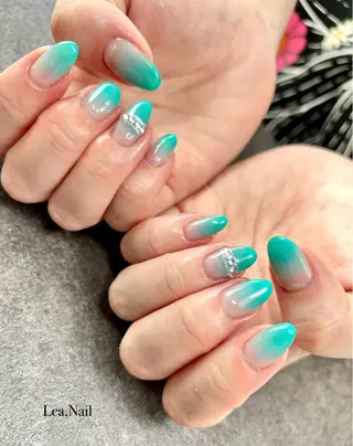 ネイル Lea,Nail所属・松橋 愛のネイルデザイン
