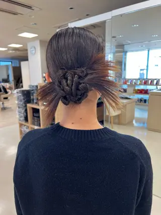 ミディアム ヘアアレンジ 似合わせ.ﾍｱｾｯﾄ 得意🌹井上美沙のヘアスタイル