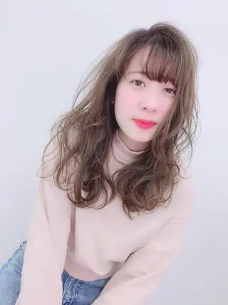 ロング カラー ヘアアレンジ 🤍❄️水田 美雪❄️🤍のマツエク・マツパデザイン