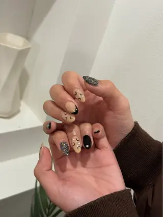 ネイル bylaki🌈 RENAのネイルデザイン