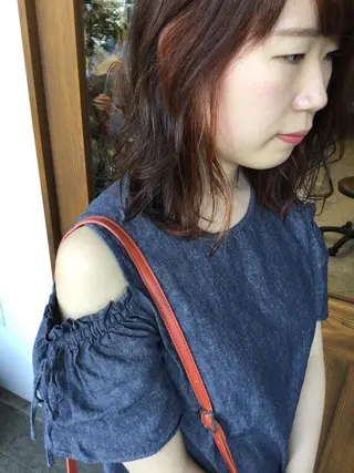 セミロング カラー ヘアアレンジ glad hairのヘアスタイル