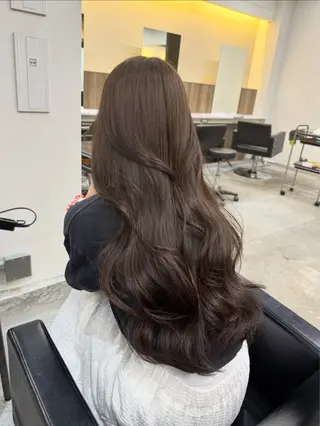 ロング カラー 韓国ヘア🇰🇷 YUKINAのヘアスタイル