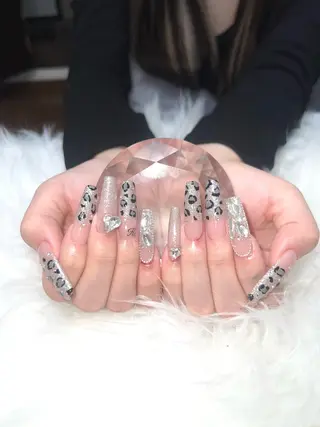 ネイル 井尻 紗菜のネイルデザイン