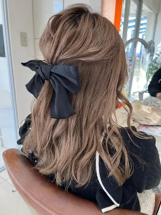 セミロング ヘアアレンジ 下四日市 翠のマツエク・マツパデザイン