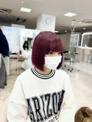 ショート カラー 推し活/韓国/ブリー チカラーminamiのヘアスタイル