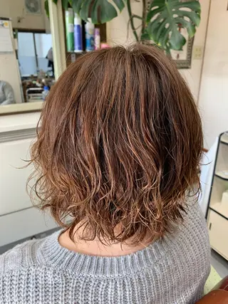 パーマ ストウ ナナエのヘアスタイル
